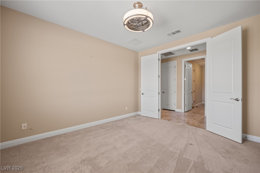 1359 Skylight Way Property Photo 15