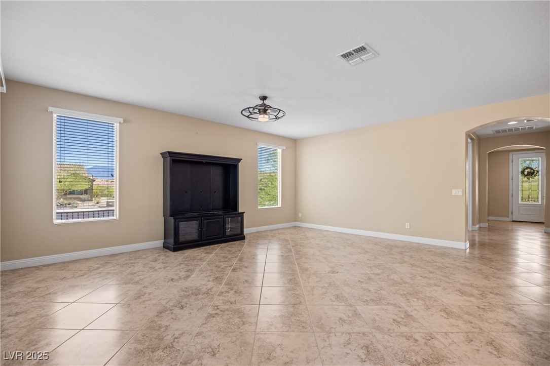 1359 Skylight Way Property Photo 22