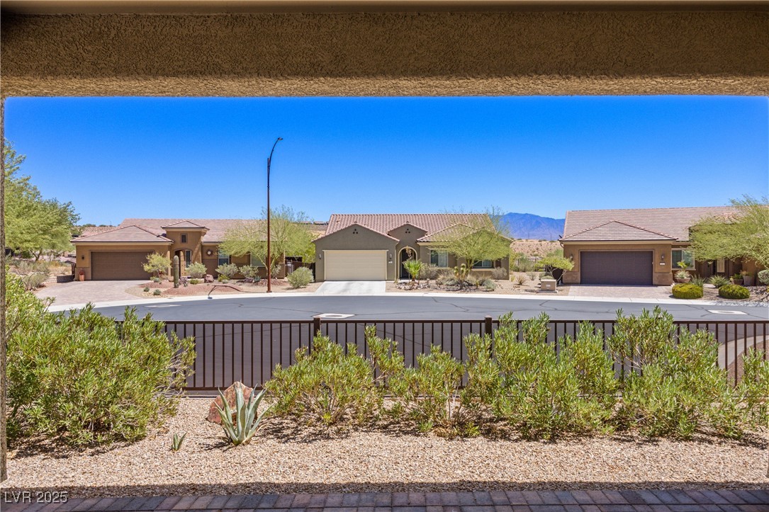 1359 Skylight Way Property Photo 49