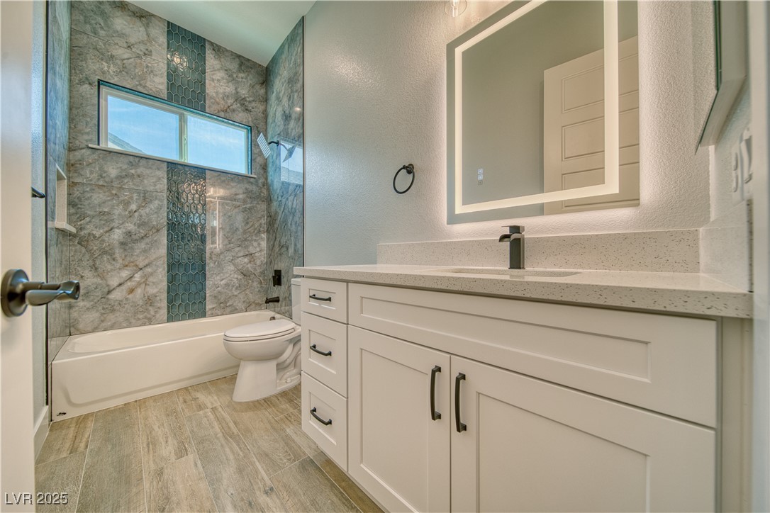 1131 Blackhorn Street Property Photo 20