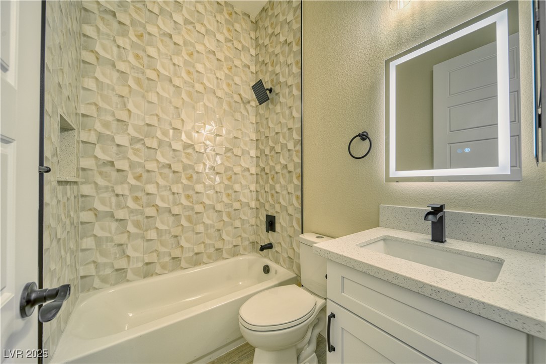 1131 Blackhorn Street Property Photo 30