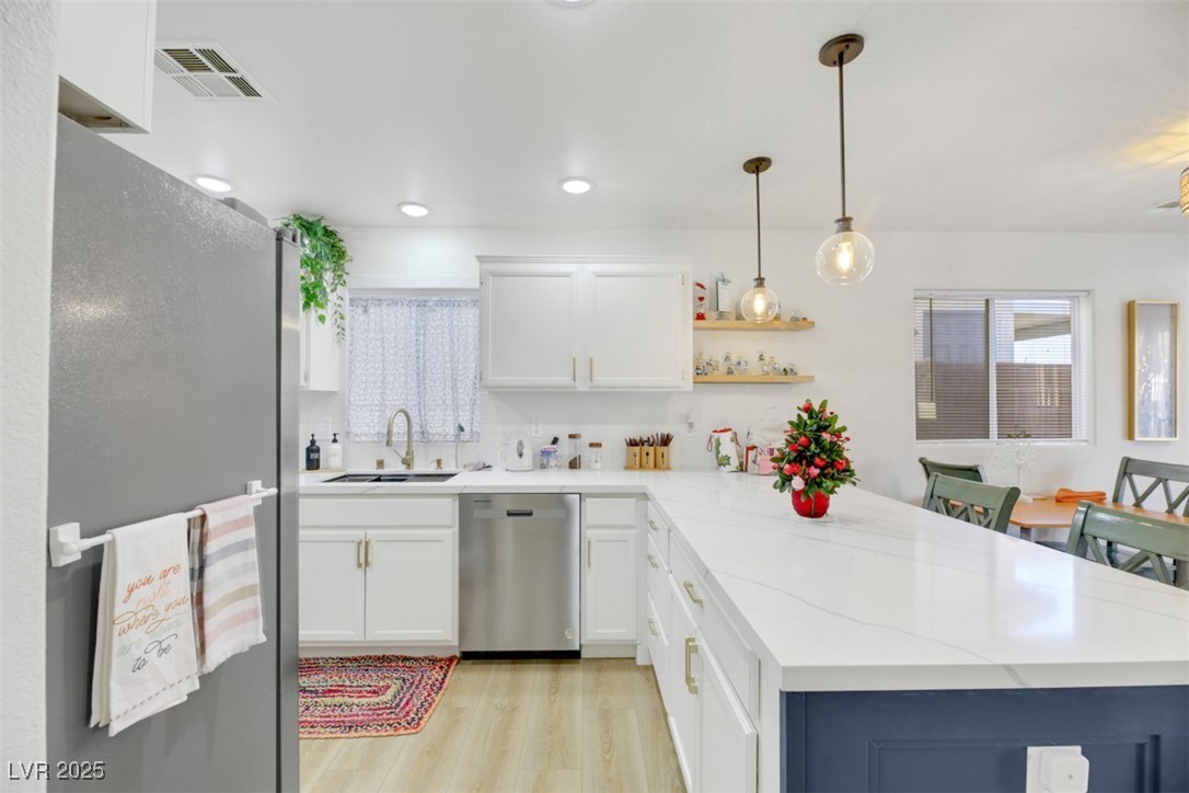 2097 Audrey Hepburn Street Property Photo 3