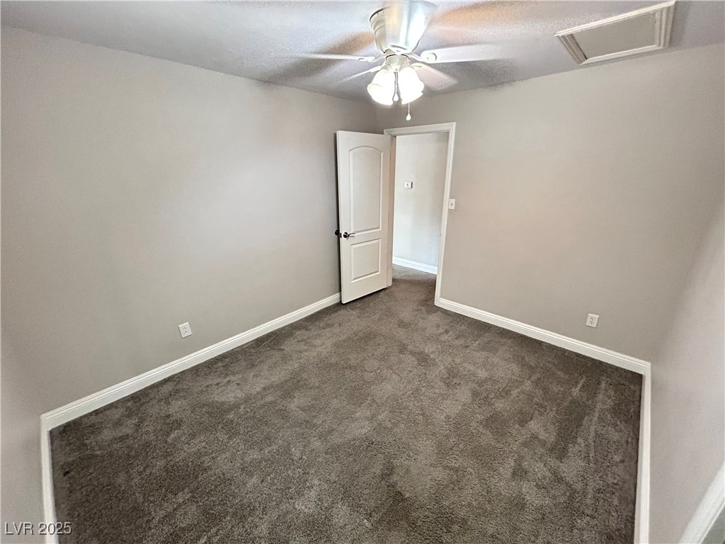 501 South Maryland Parkway B2 Property Photo 8