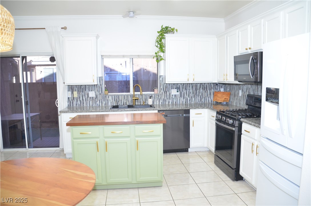 5402 Cross Meadows Lane Property Photo 8