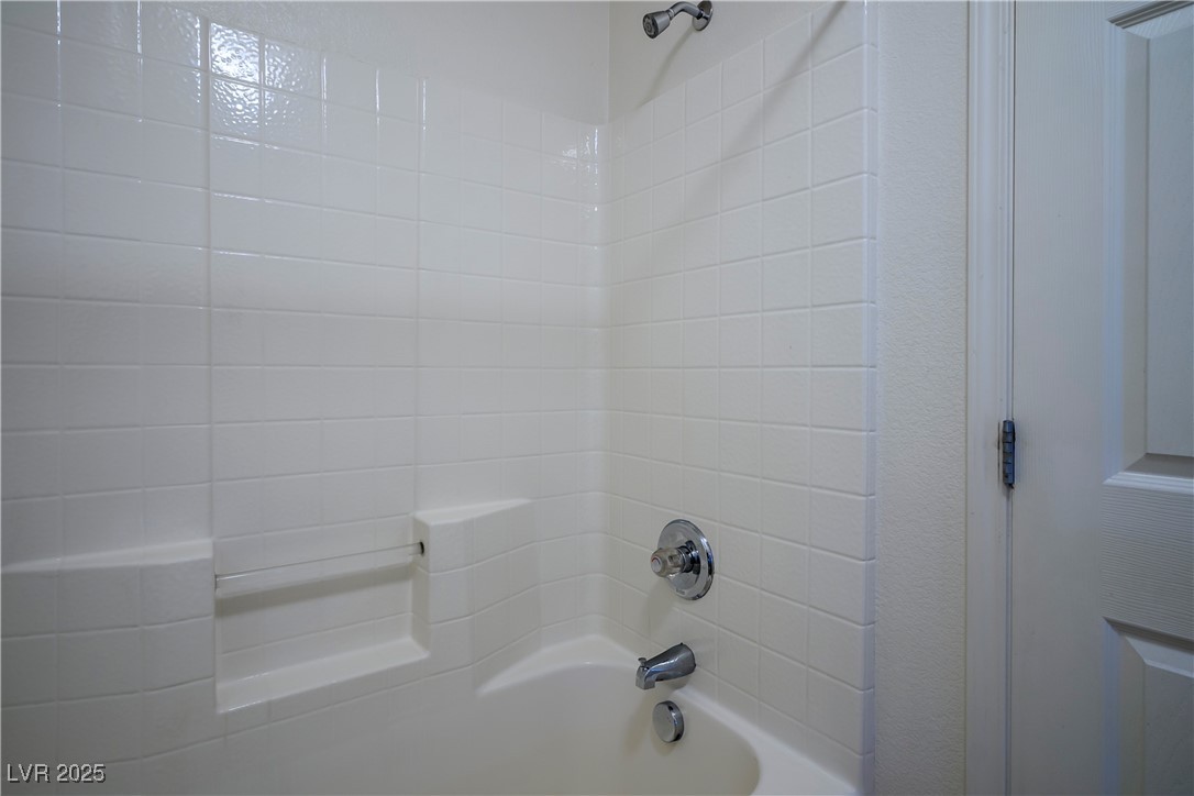 6005 Bristol Crest Lane Property Photo 30