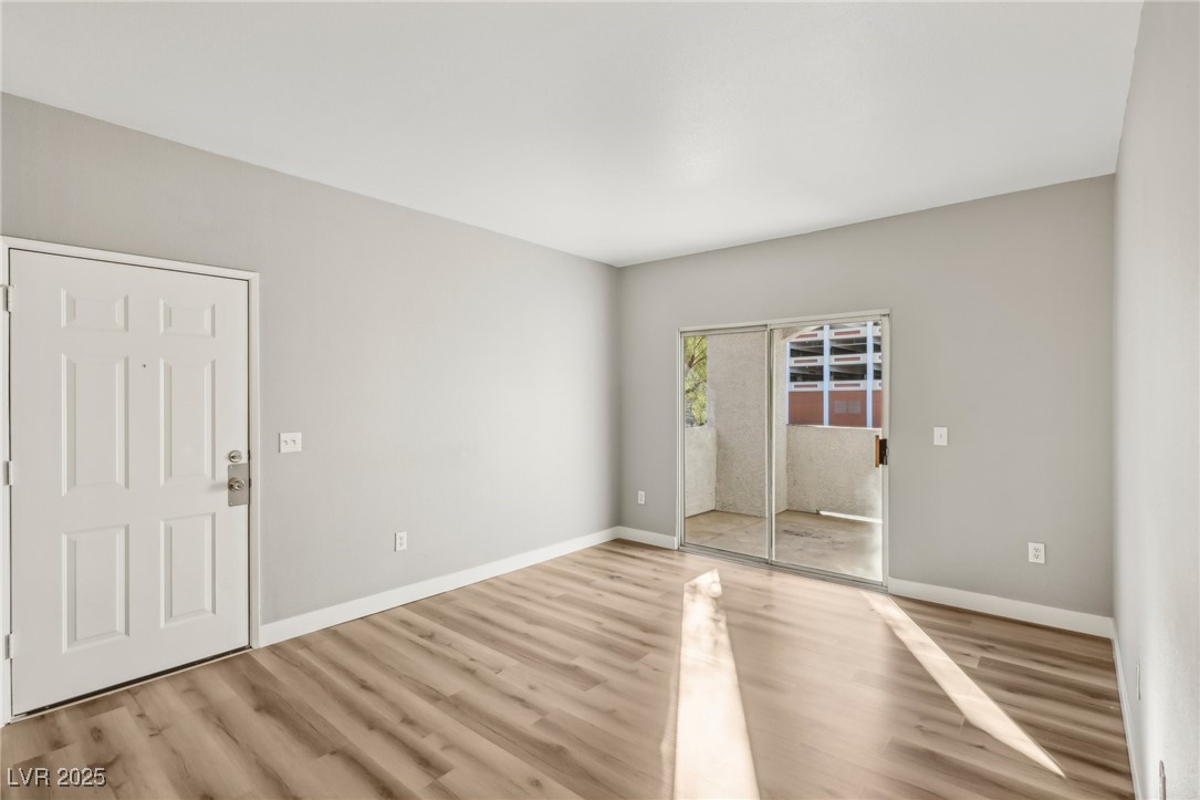 2615 West Gary Avenue 2040 Property Photo 5