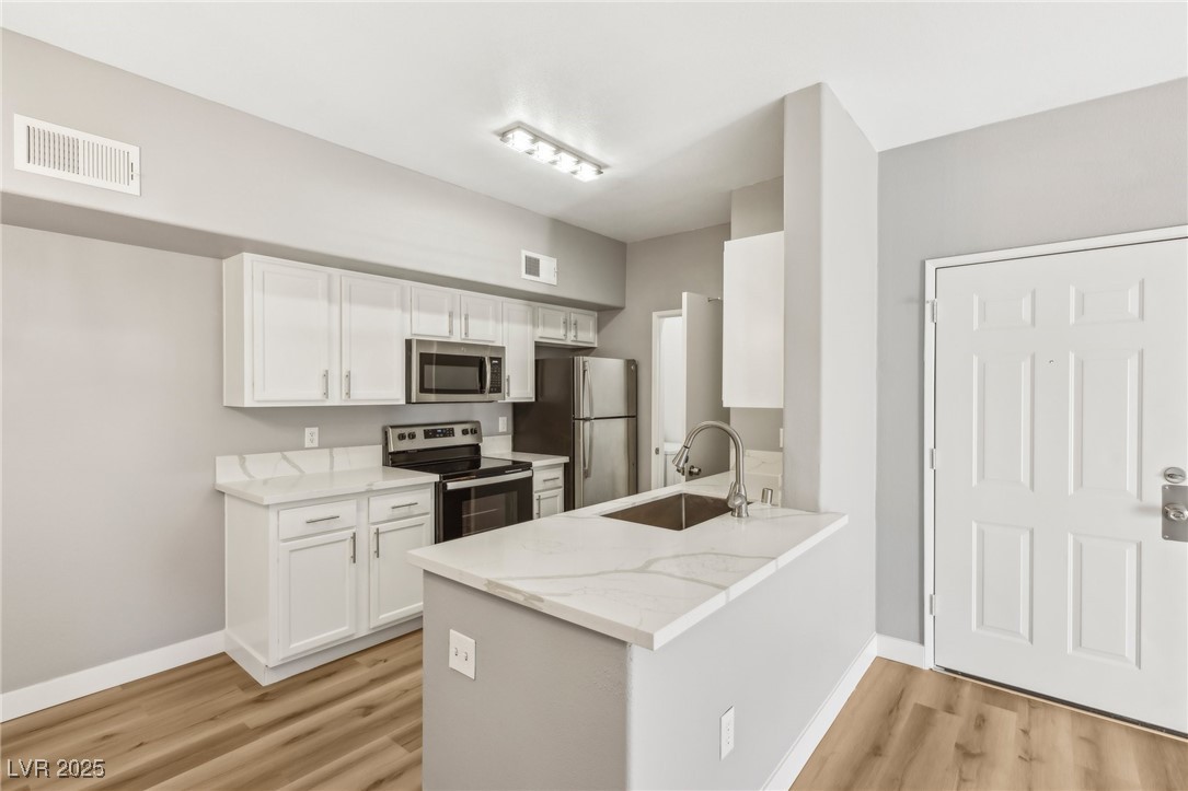 2615 West Gary Avenue 2040 Property Photo 12