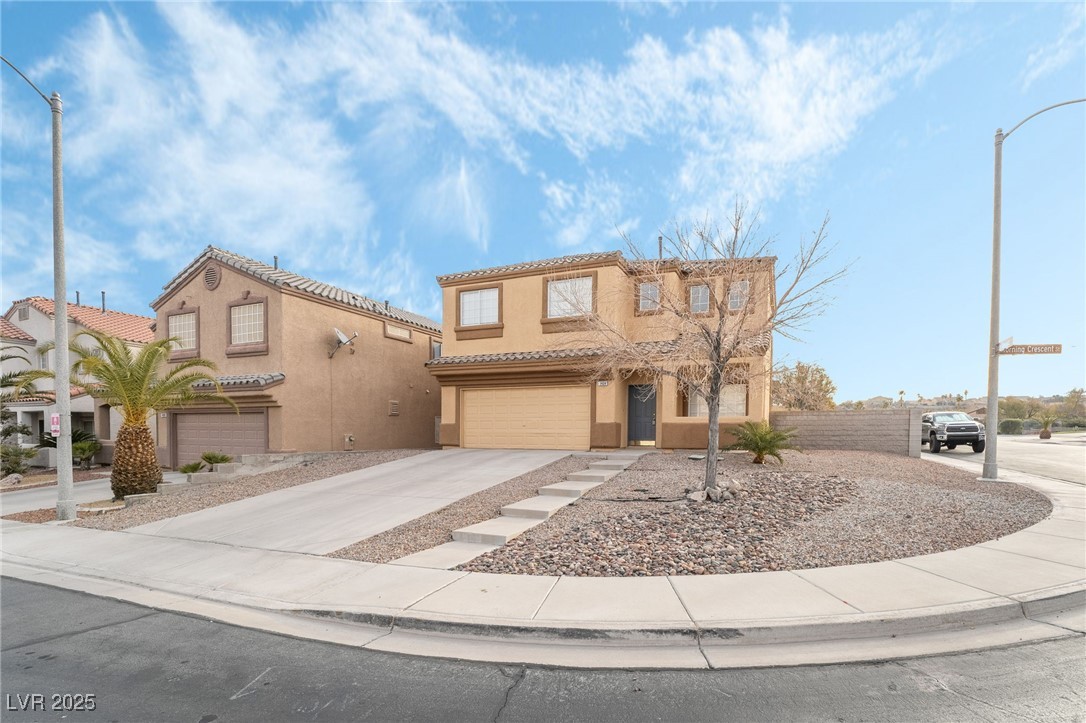 1484 Morning Crescent Street Property Photo 1