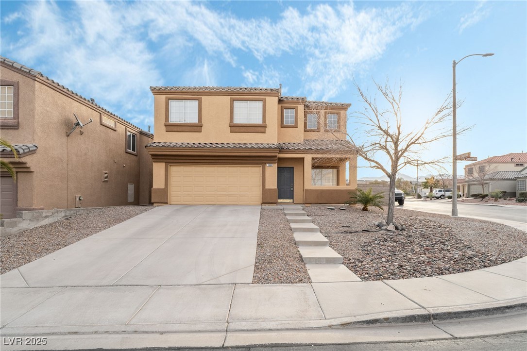 1484 Morning Crescent Street Property Photo 3