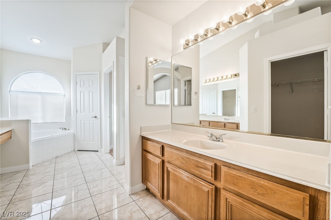 1484 Morning Crescent Street Property Photo 31