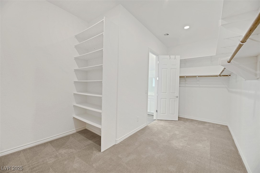 6364 Cambridge Creek Court Property Photo 19