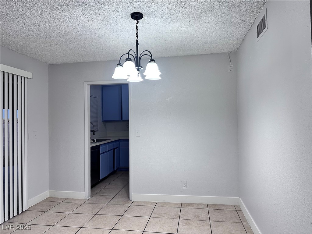7130 Mountain Moss Drive Property Photo 8