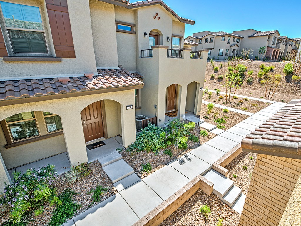 45 Alamere Falls Property Photo 2