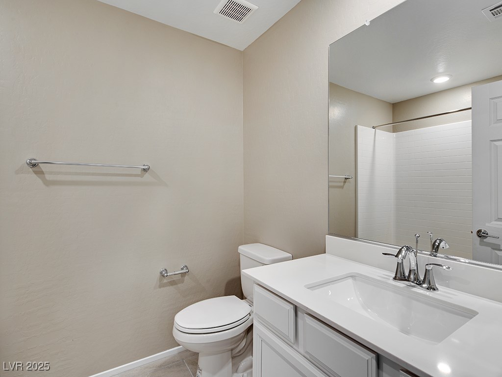 45 Alamere Falls Property Photo 17