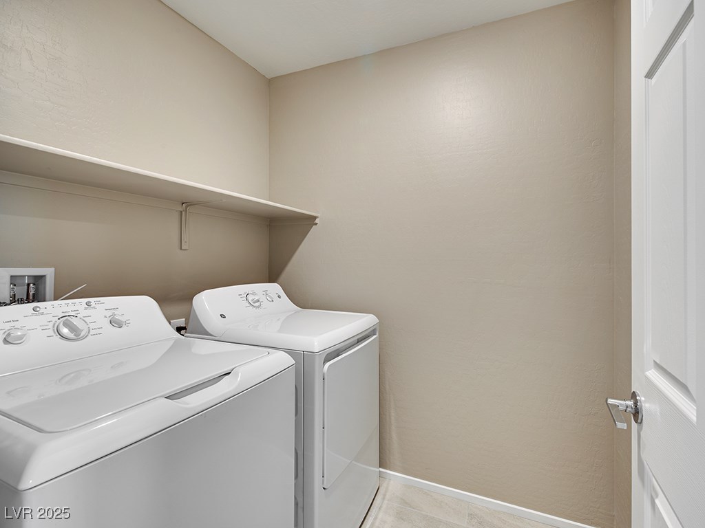 45 Alamere Falls Property Photo 19