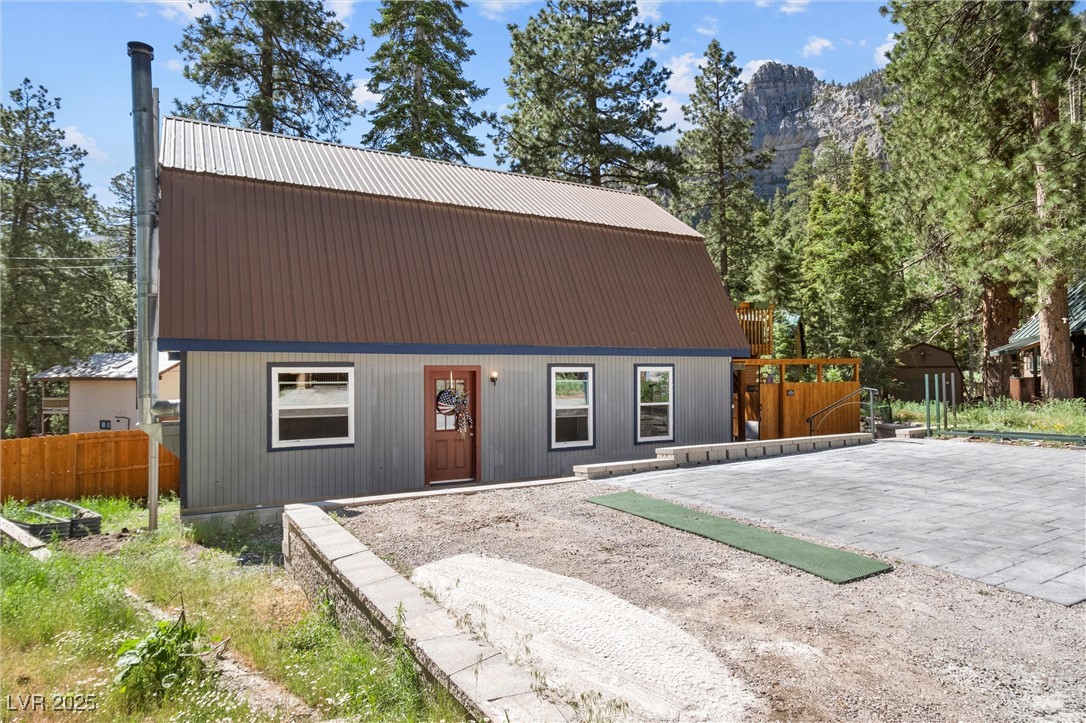4765 Silver Tip Trail Property Photo 6