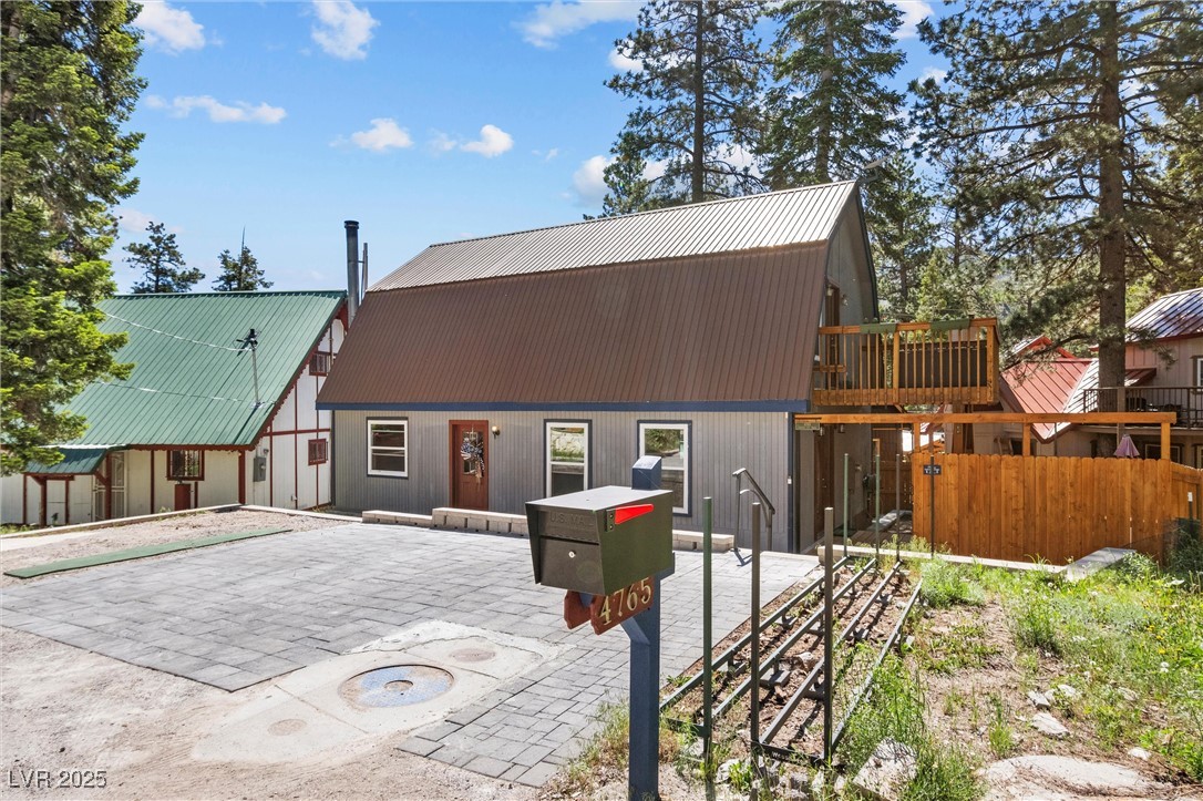 4765 Silver Tip Trail Property Photo 7