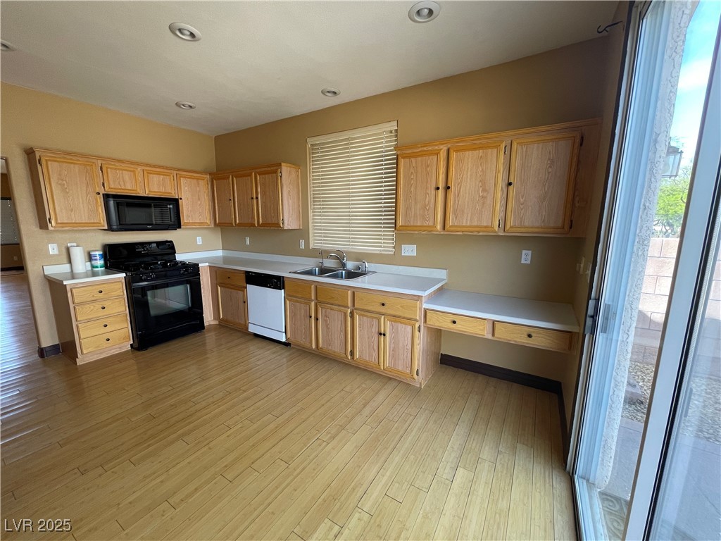 306 Winery Ridge Street Property Photo 2