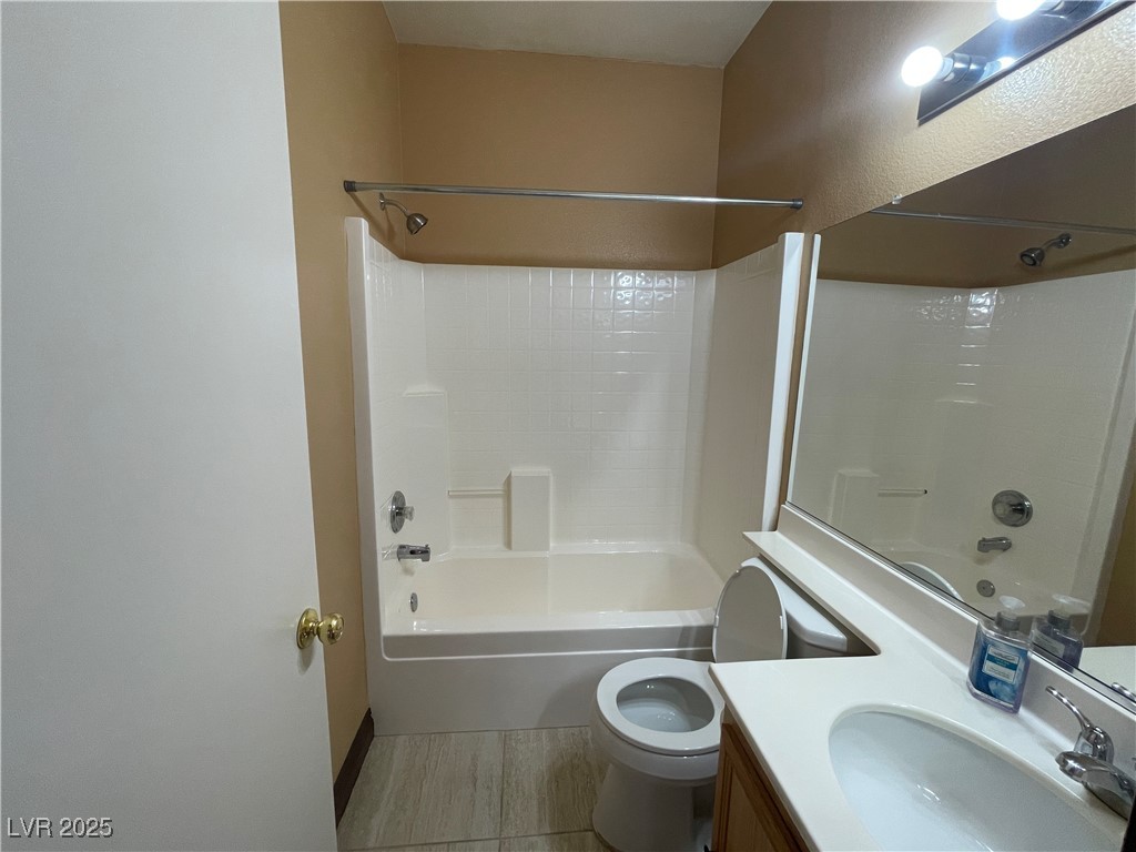 306 Winery Ridge Street Property Photo 8