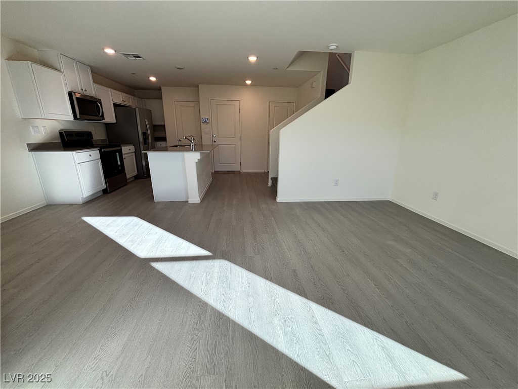 6957 Ashton Ridge Street Property Photo 3