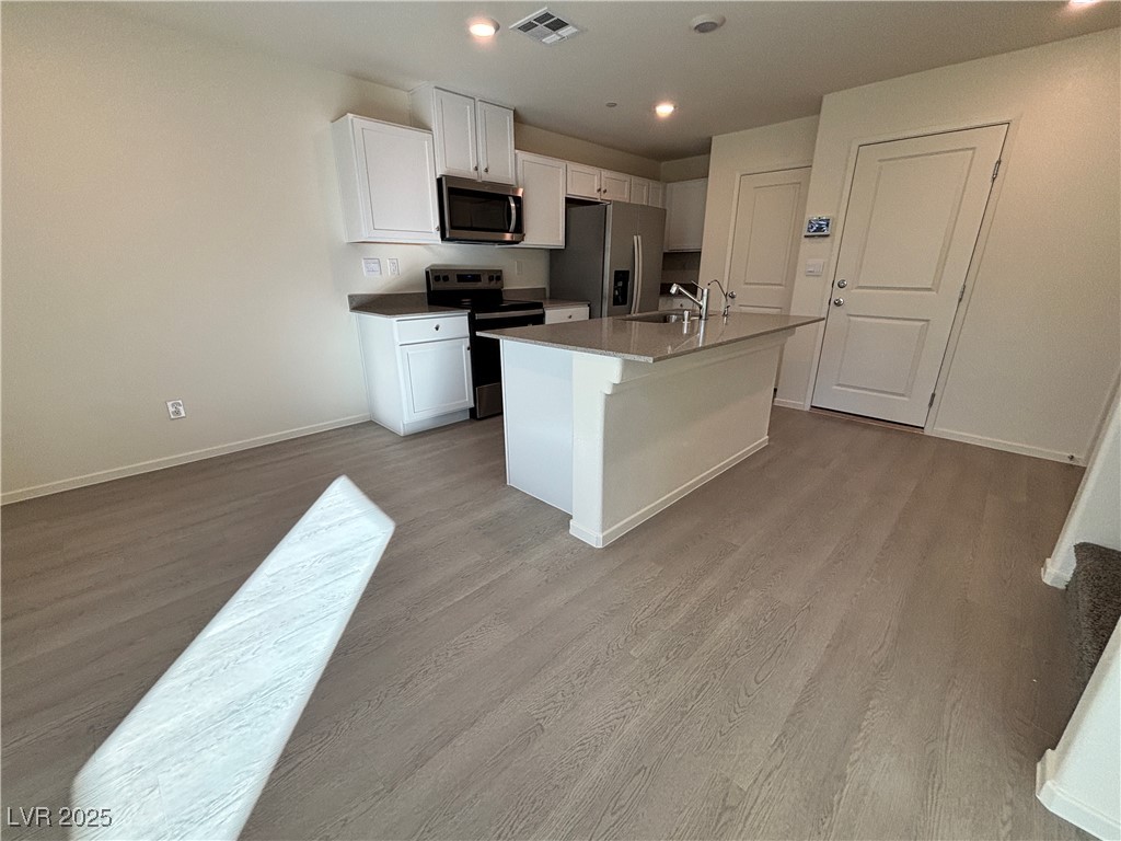 6957 Ashton Ridge Street Property Photo 6