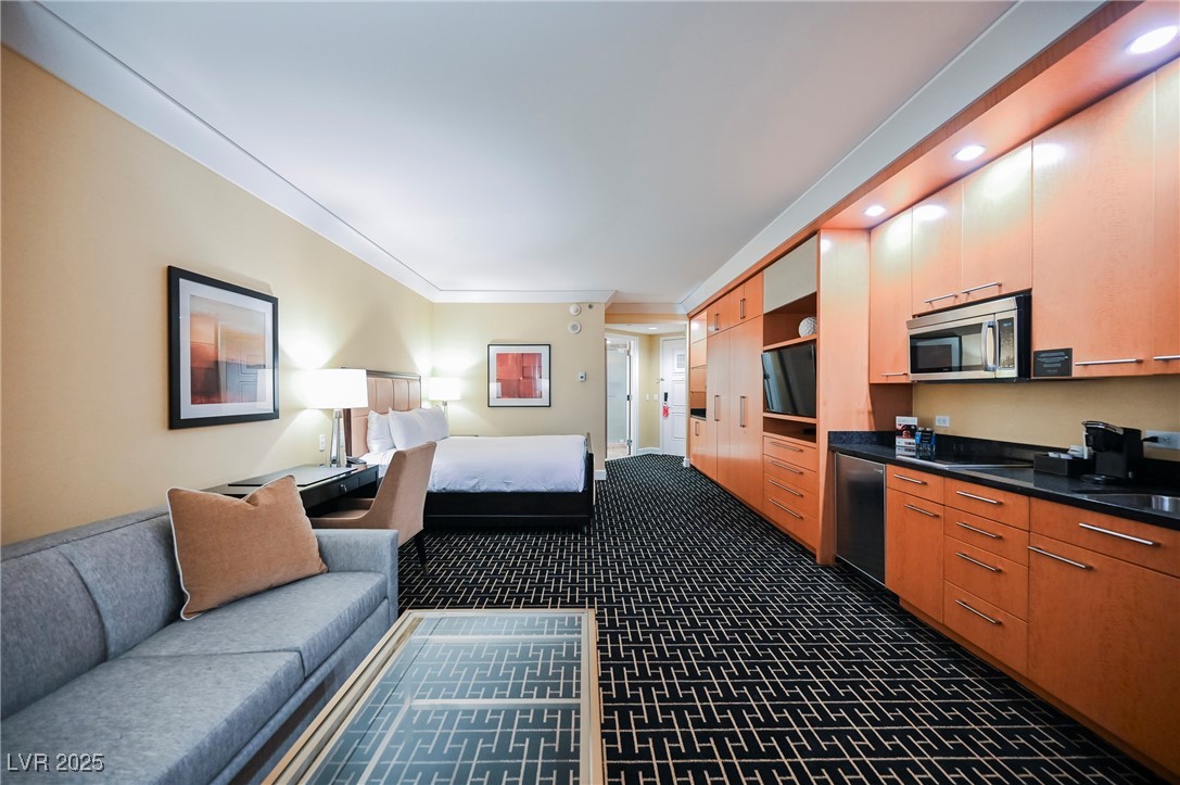 2000 Fashion Show Drive 5428 Property Photo 11