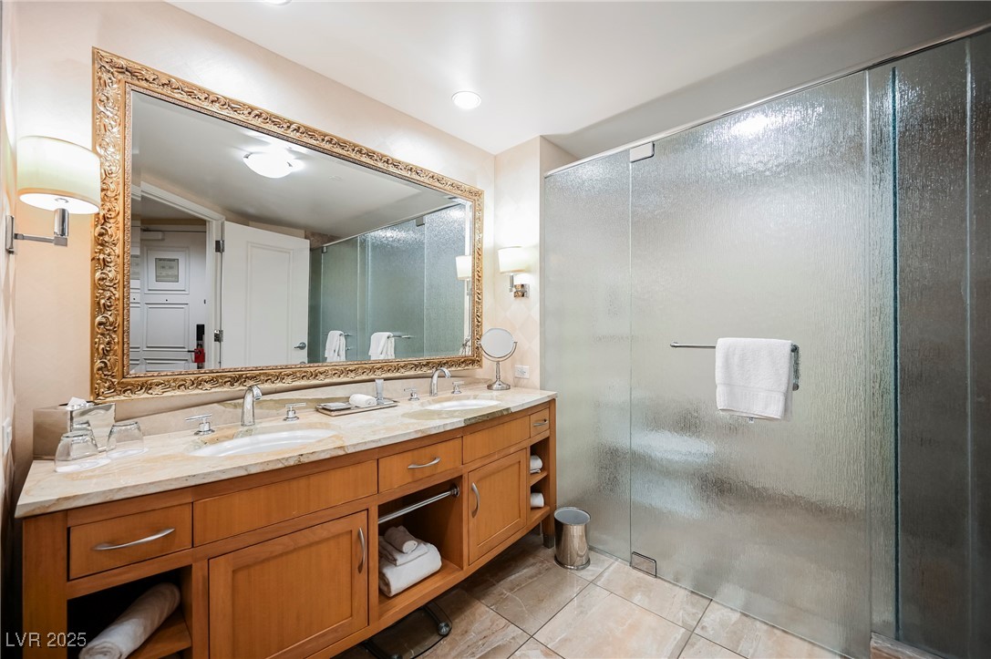 2000 Fashion Show Drive 5428 Property Photo 30