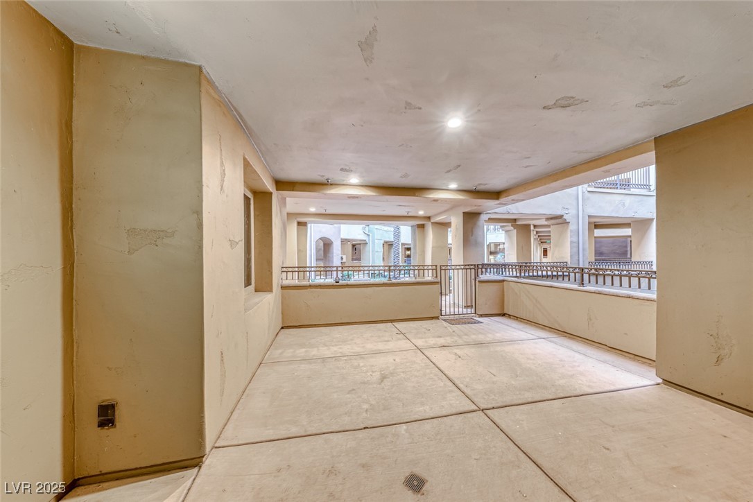 30 Via Mantova 108 Property Photo 8