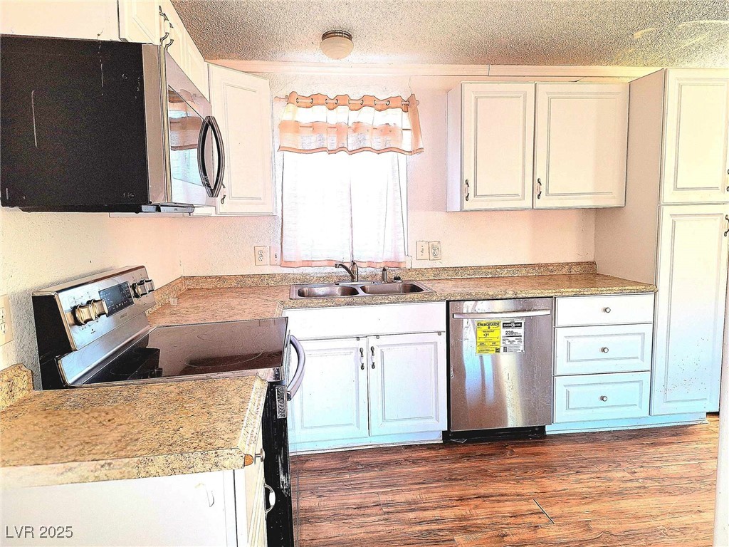5610 Tecopa Street Property Photo 10