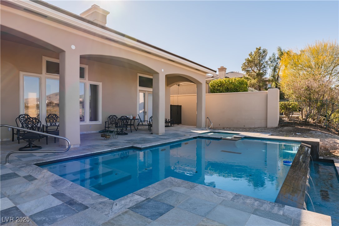 9316 Provence Garden Lane Property Photo 4
