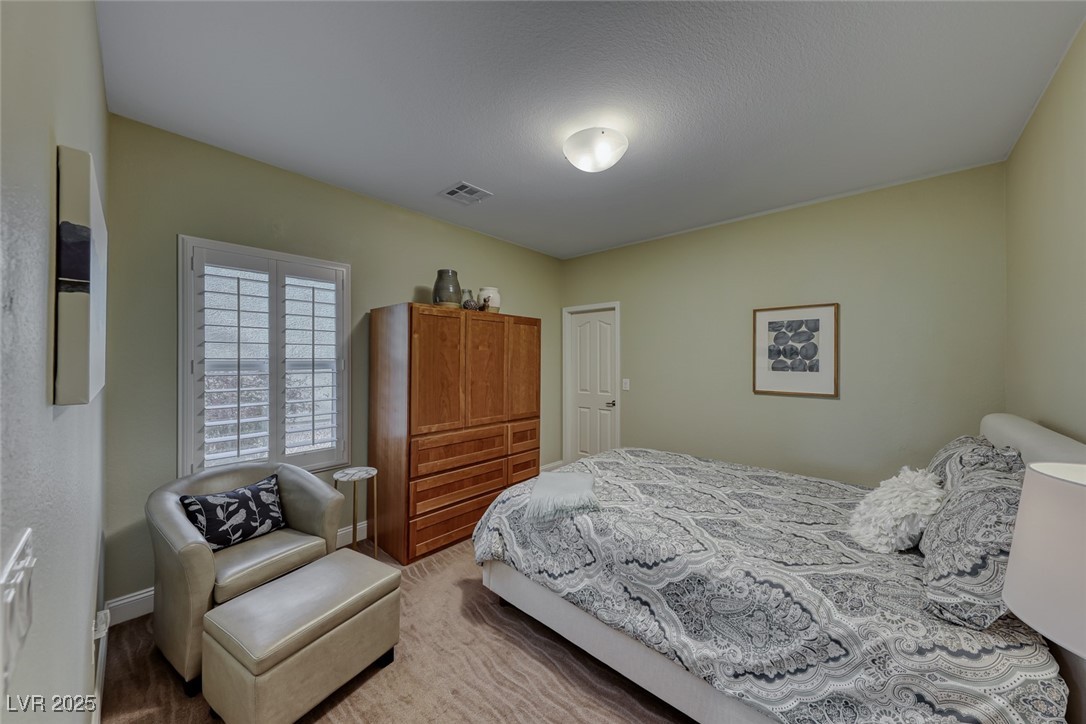 2373 Rosendale Village Avenue Property Photo 29