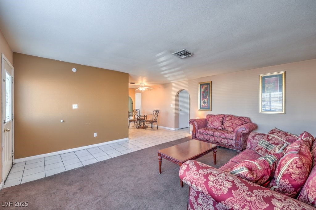 3091 Liberty Circle Property Photo 6