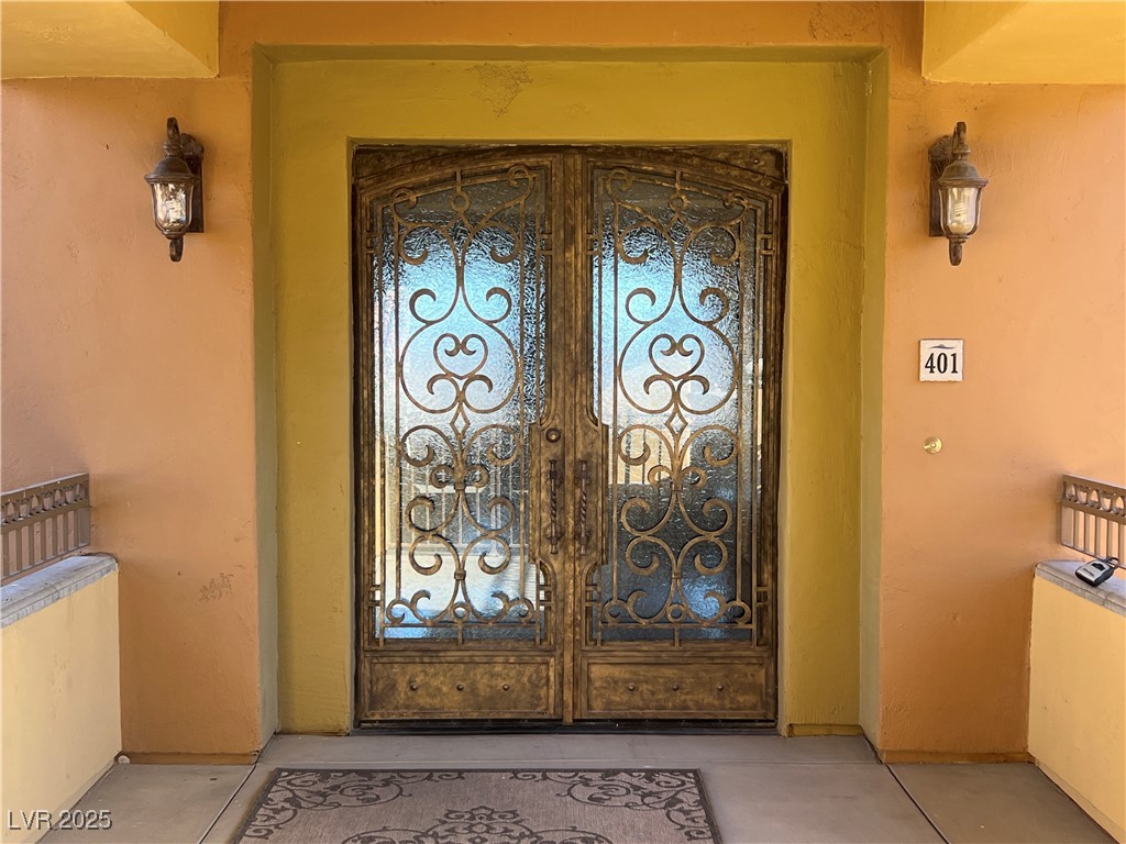 20 Via Mantova 401 Property Photo 4