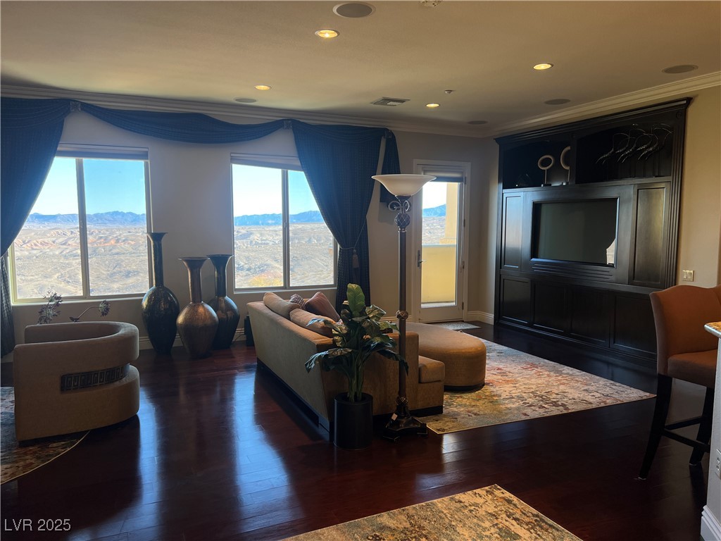 20 Via Mantova 401 Property Photo 8