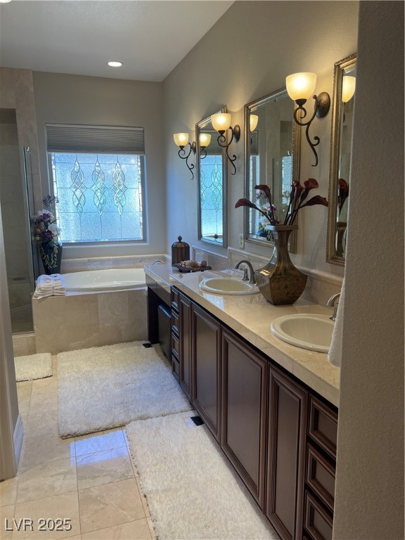 20 Via Mantova 401 Property Photo 29