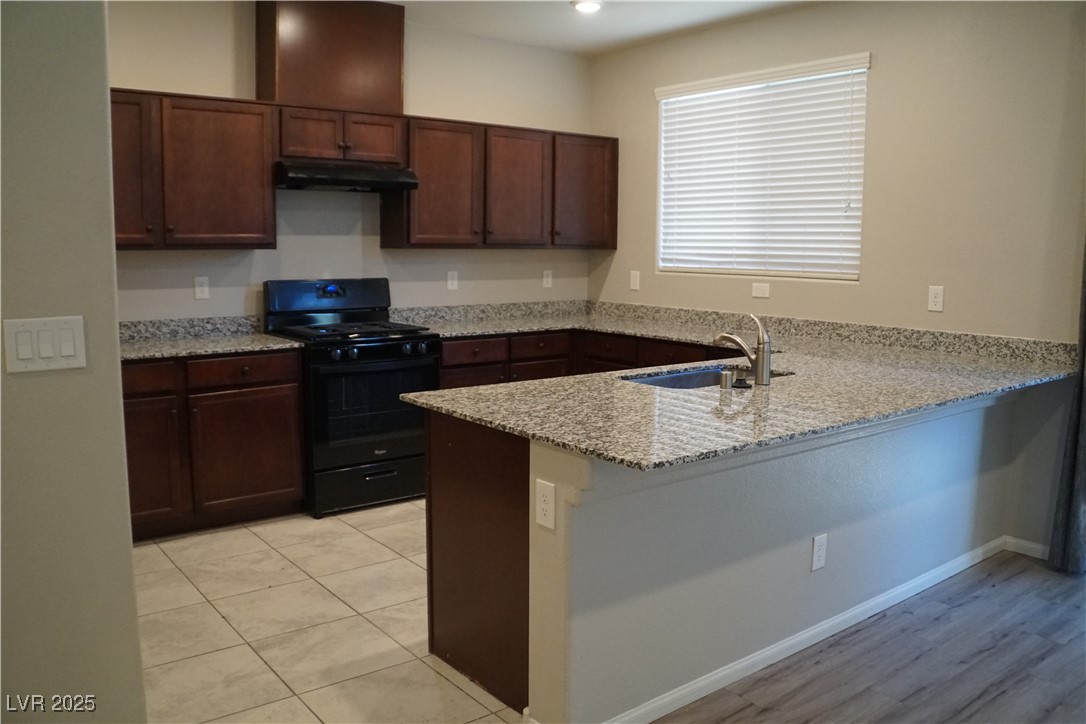 1023 Desert Dome Avenue Property Photo 11