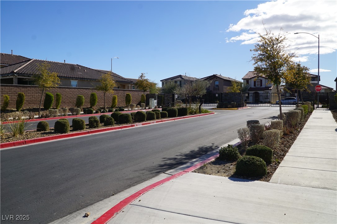 1023 Desert Dome Avenue Property Photo 40