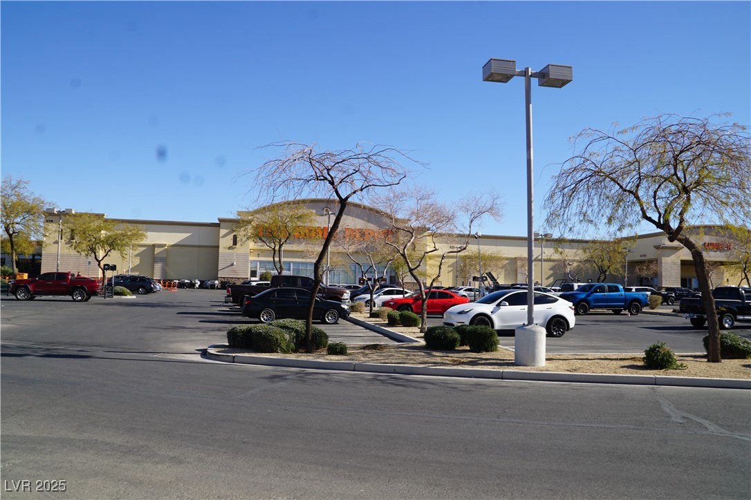 1023 Desert Dome Avenue Property Photo 44