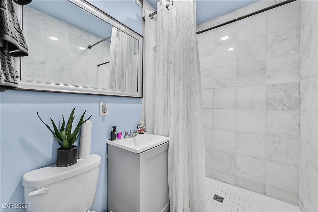 4186 Silver Dollar Avenue 8 Property Photo 10