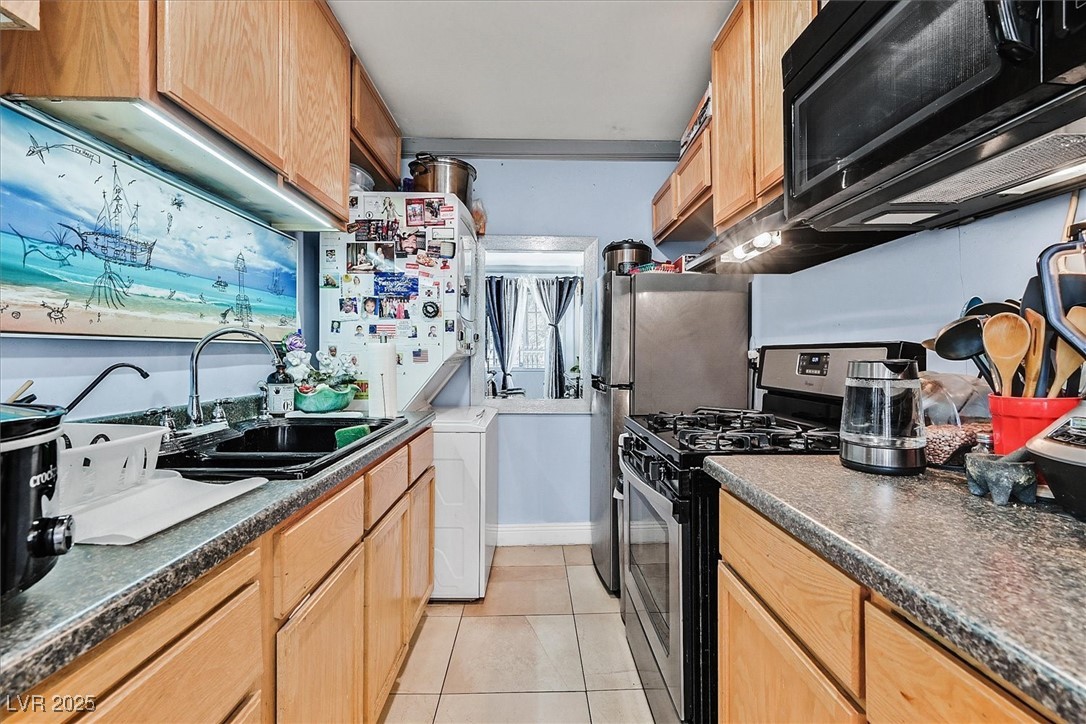 4186 Silver Dollar Avenue 8 Property Photo 11