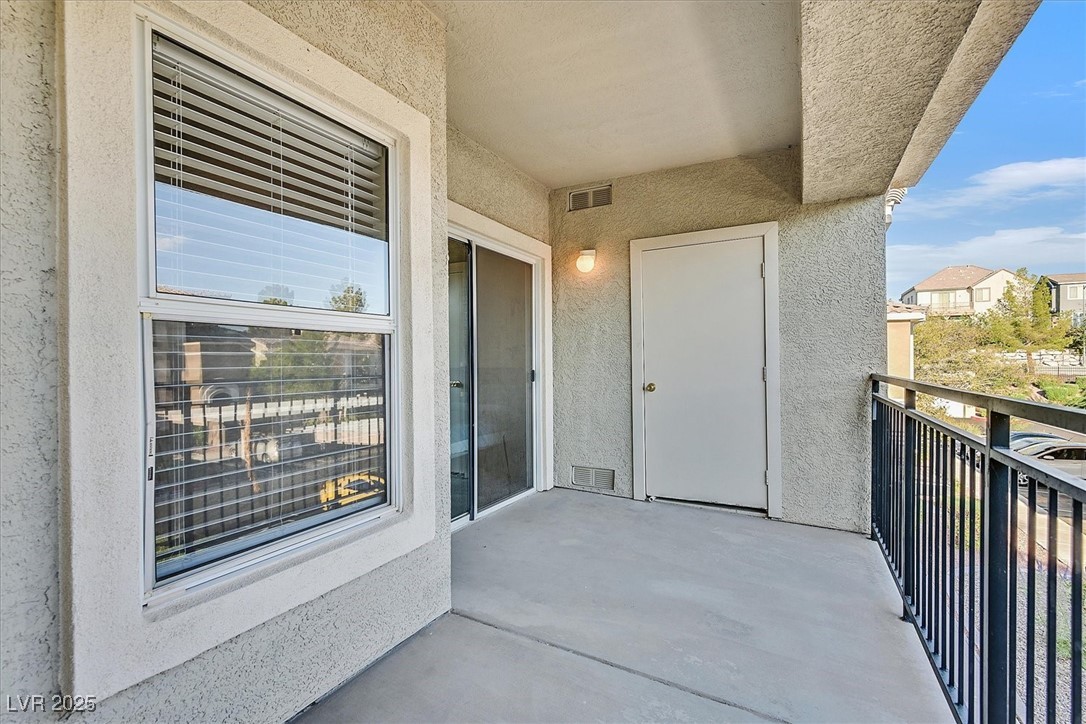 2900 Sunridge Heights Parkway 1624 Property Photo 18