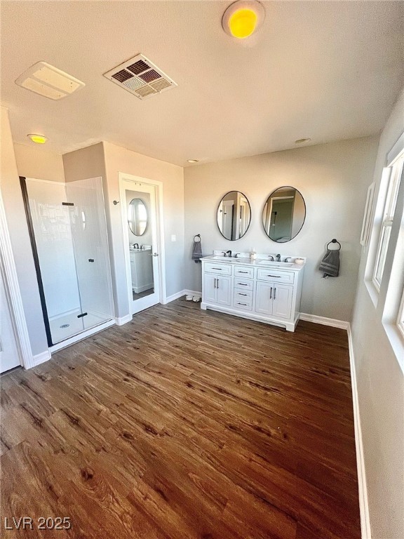 7458 Mezzanine View Avenue Property Photo 23