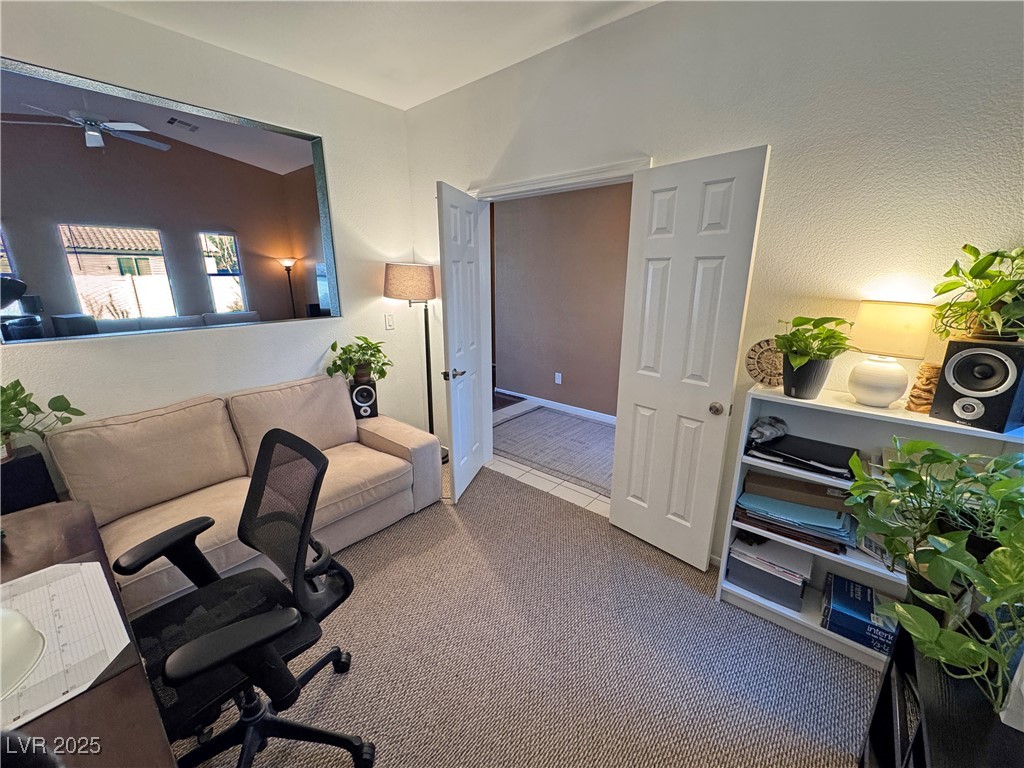 2558 Sparrow Way Property Photo 24