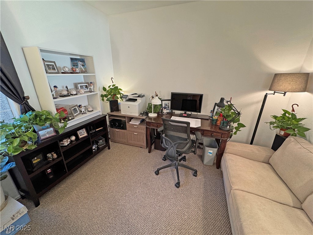 2558 Sparrow Way Property Photo 25