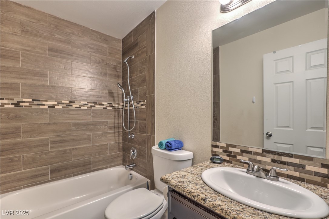 7779 Parnell Avenue Property Photo 18