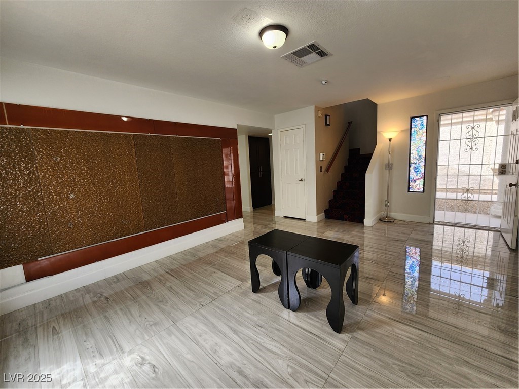 2257 Chatfield Drive Property Photo 5