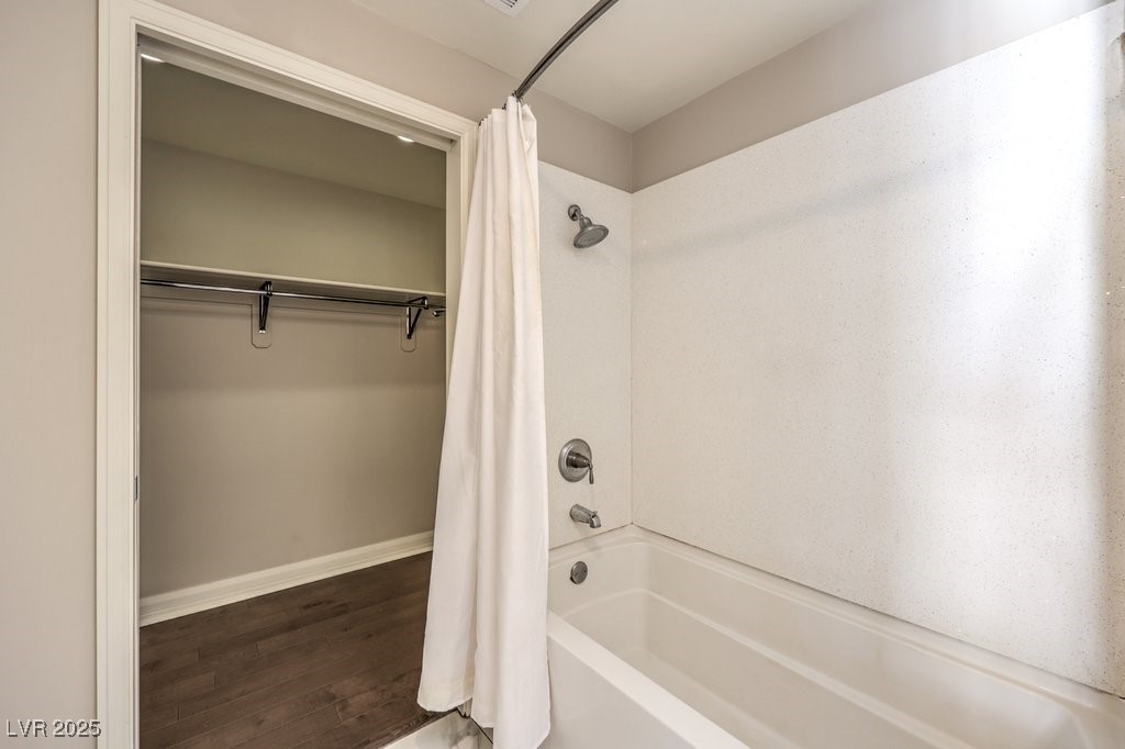 150 Las Vegas Boulevard 810 Property Photo 17