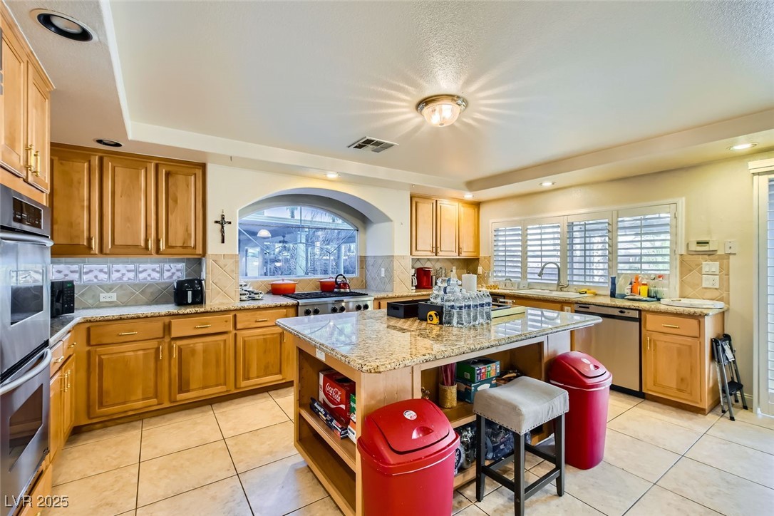 6250 Pale Pavilion Avenue Property Photo 14