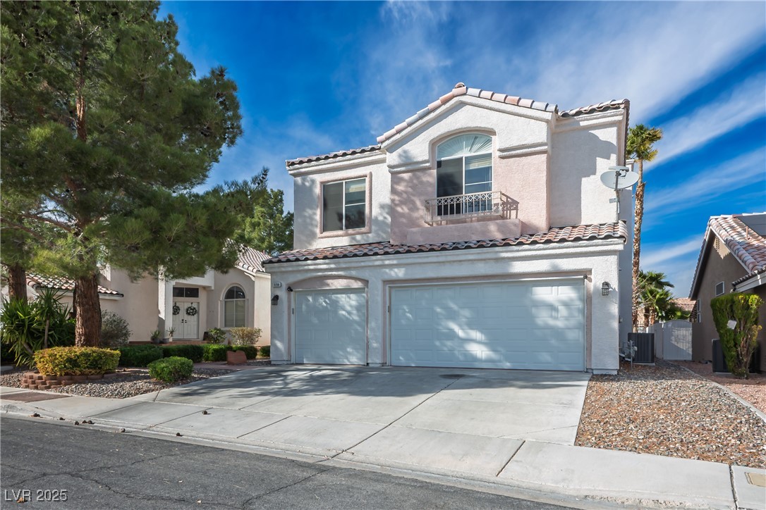 9208 Evergreen Canyon Drive Property Photo 3