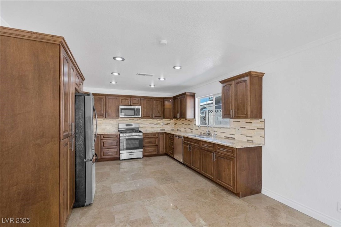 7220 Stormson Drive Property Photo 26